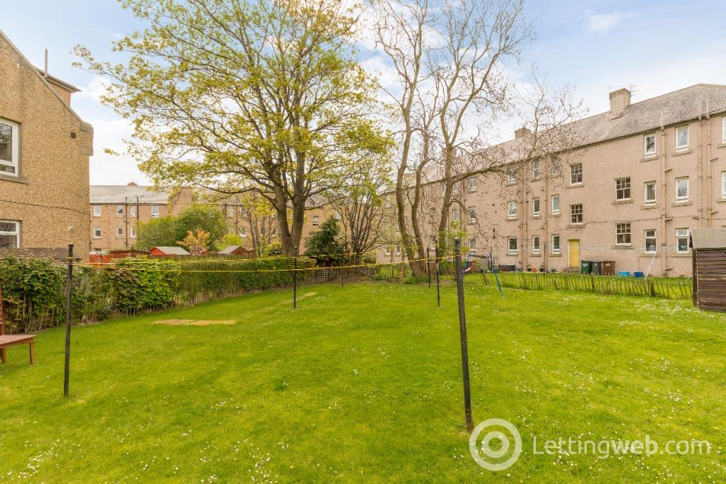 Flat Whitson Road in City of Edinburgh