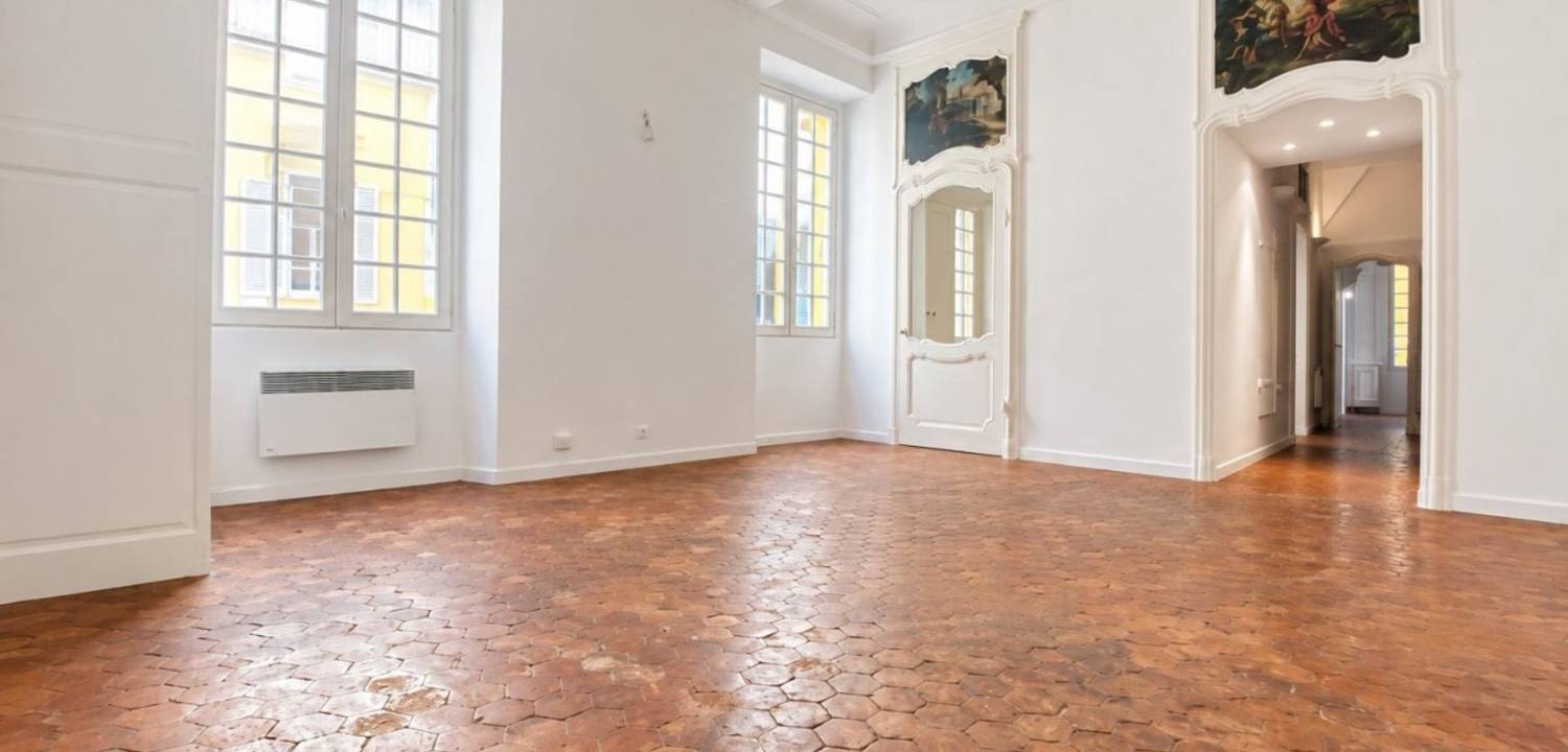 Flat Rue Benoît Bunico in Nice