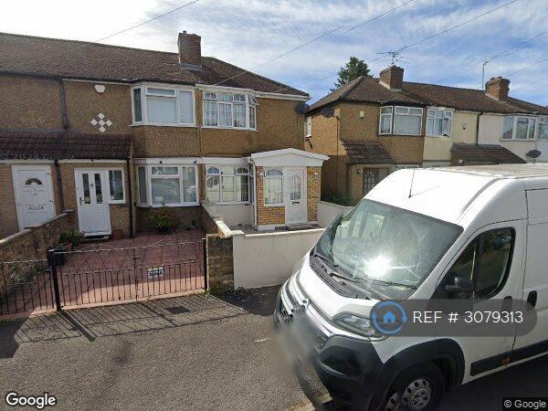 House Fairholme Crescent in Greater London