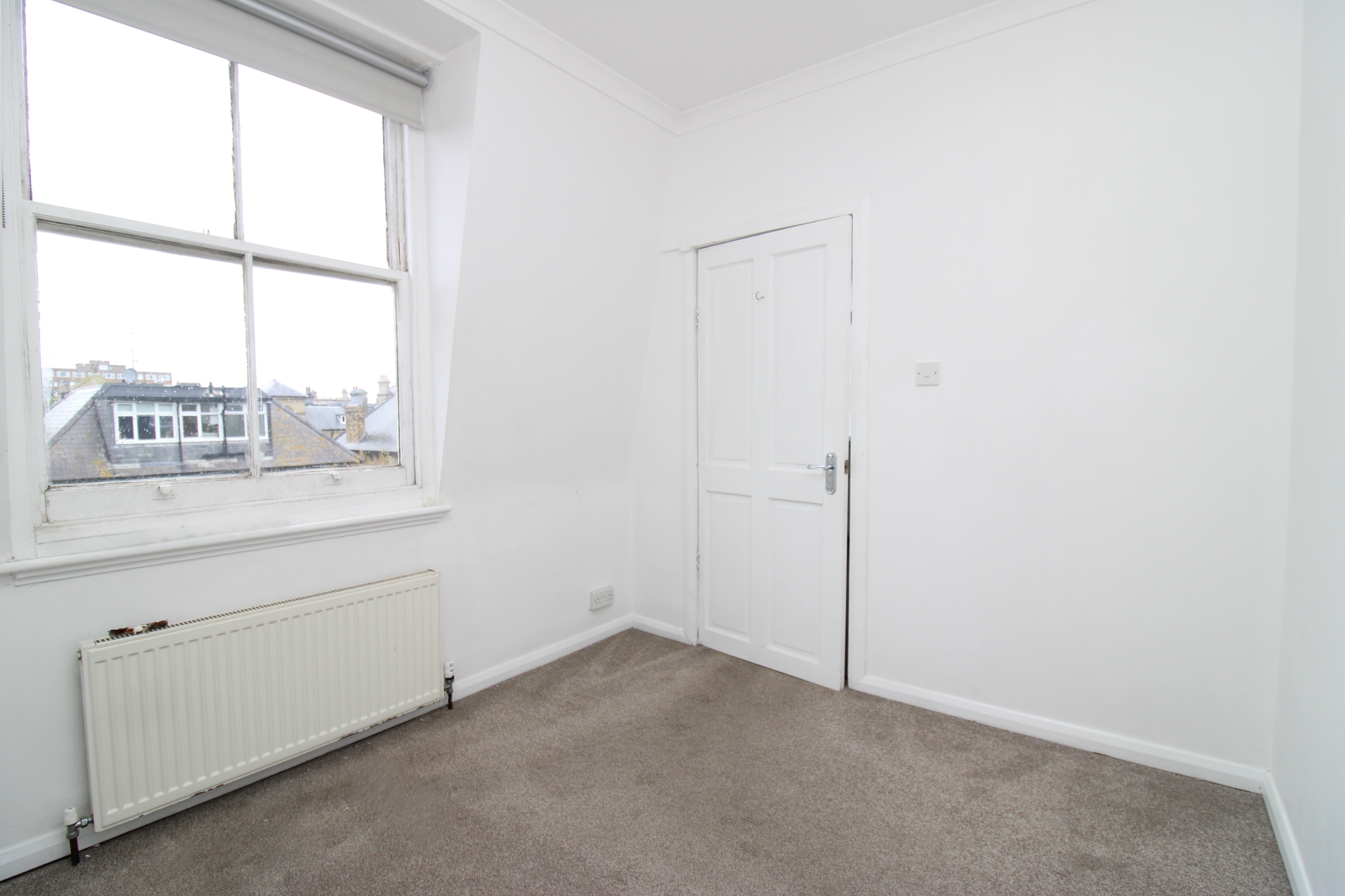 Flat First Avenue in Hove