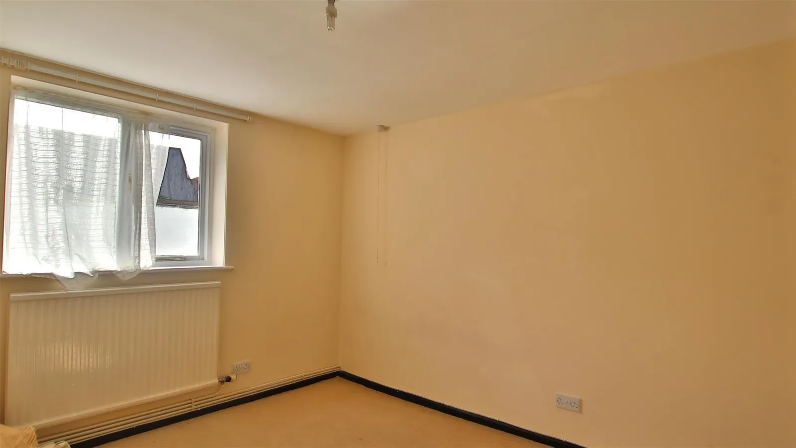 Flat Swilgate Road in Tewkesbury