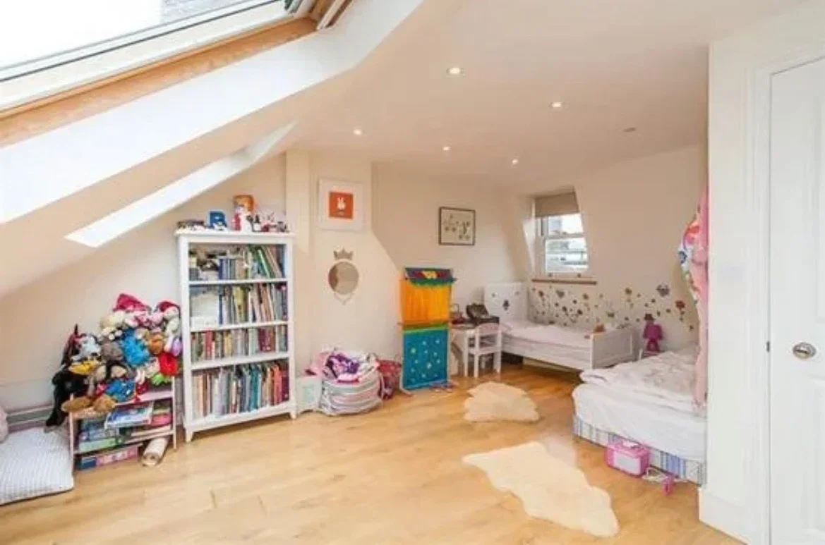 House Fabian Road in Greater London
