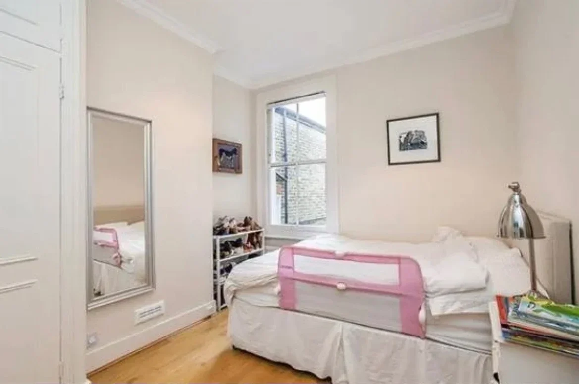 House Fabian Road in Greater London