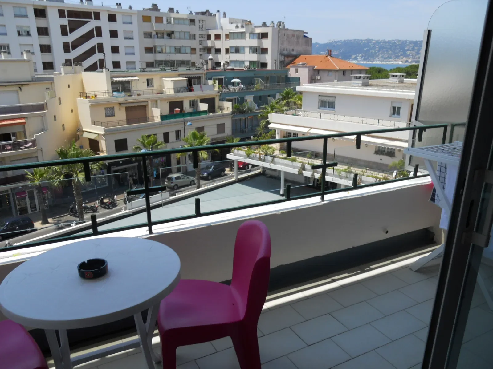 Flat Avenue Maréchal Joffre in Antibes