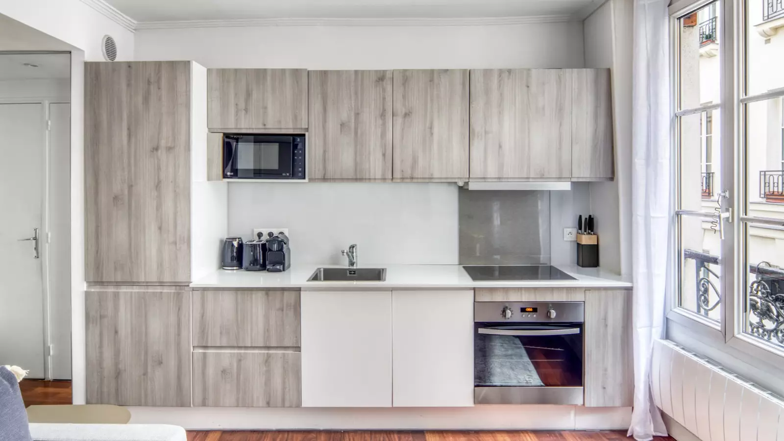 Flat Place Saint-Sulpice in Paris