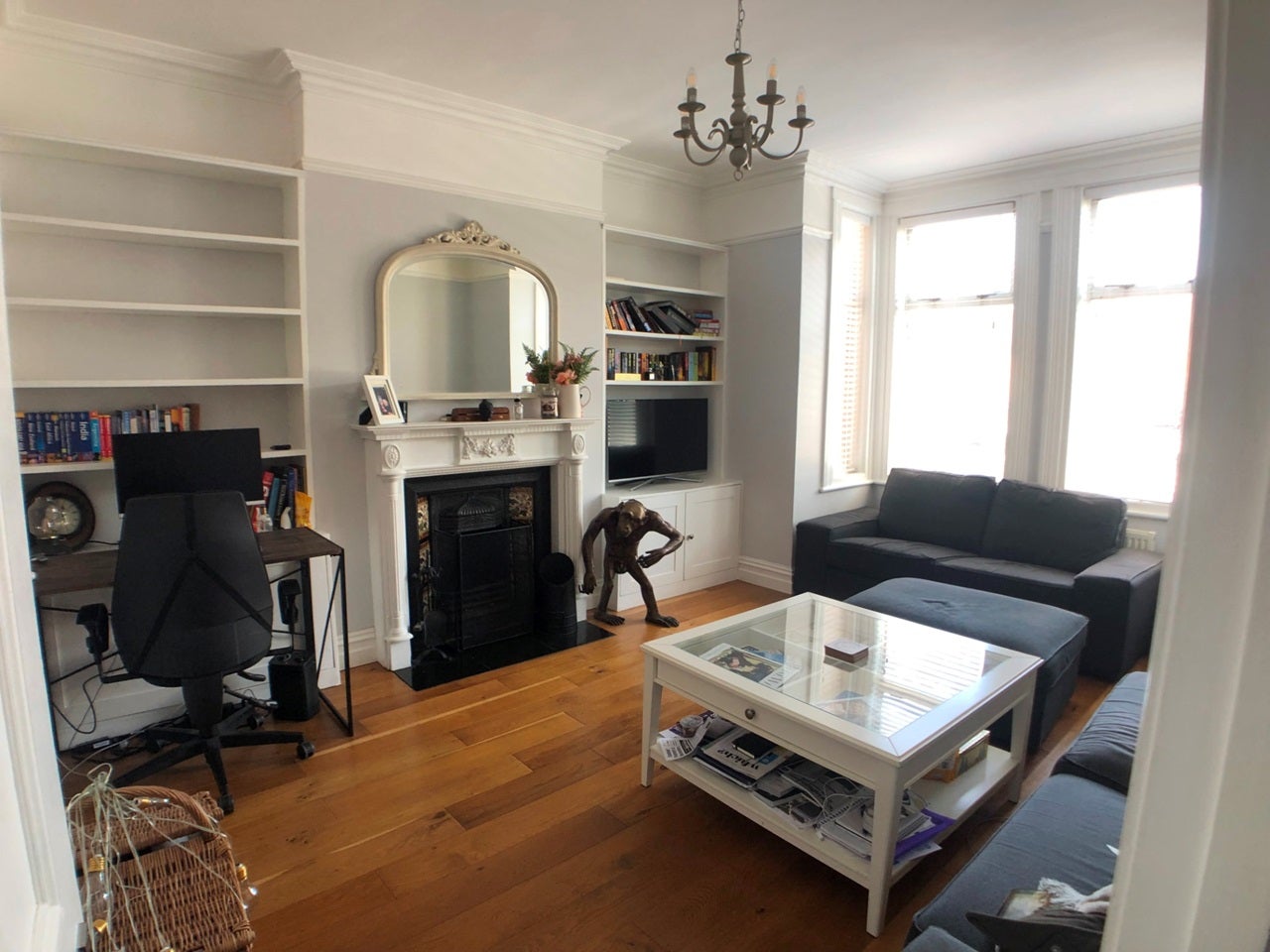 House Sidney Road in Greater London