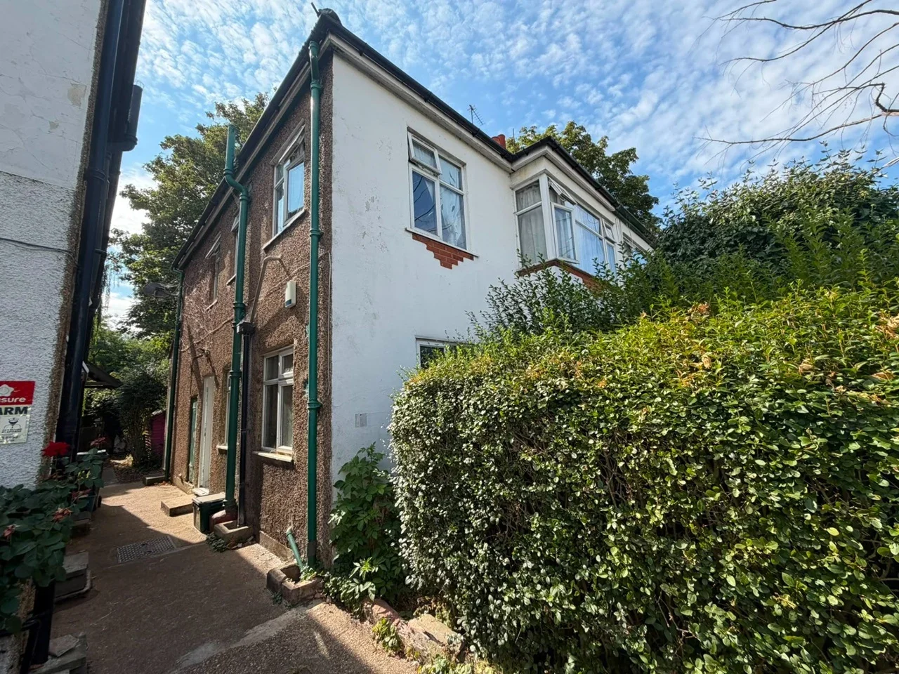 House Chalford Walk in Greater London