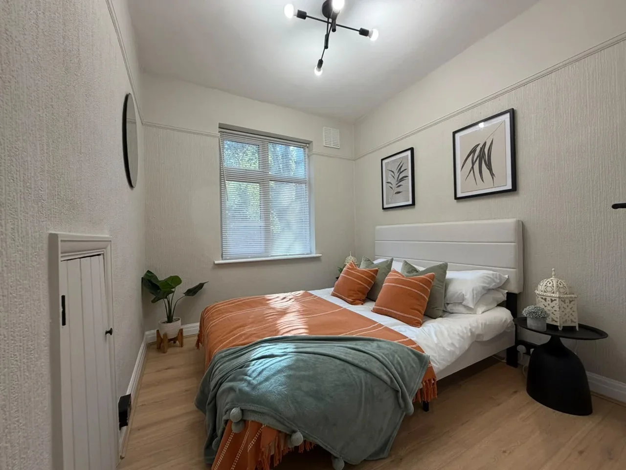 House Chalford Walk in Greater London
