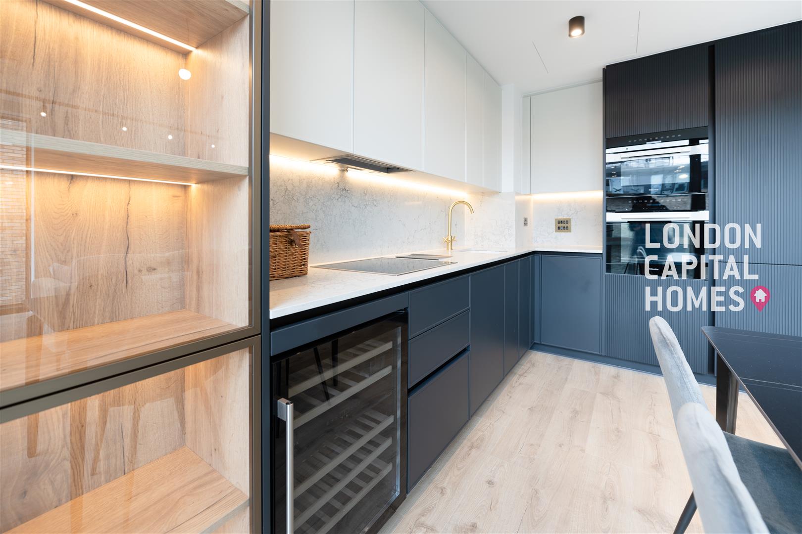 Flat Bollinder Place in London