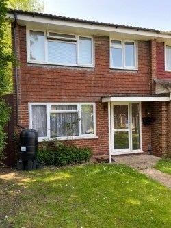Room Elgar Close in Basingstoke and Deane