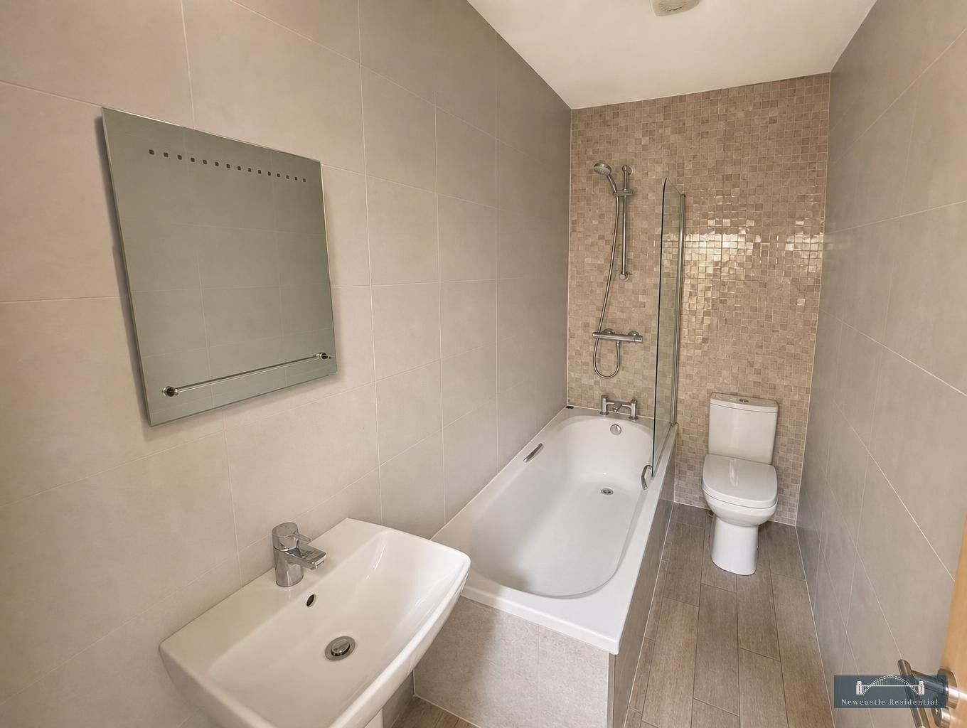 Flat Belle Grove Terrace in Newcastle upon Tyne