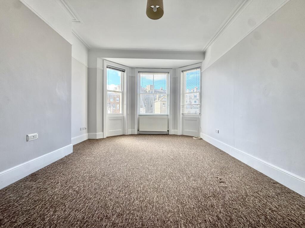 Flat Holland Road in Hove