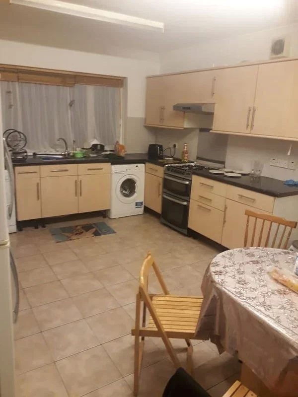 Room Grasmere Gardens in Greater London