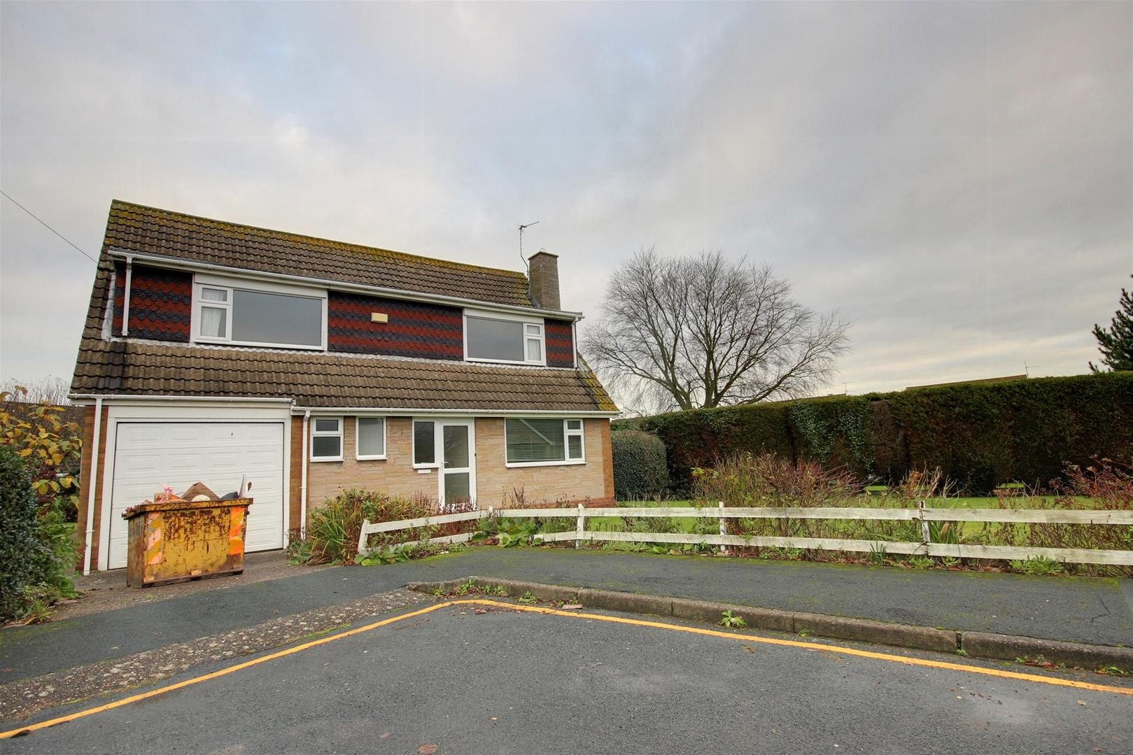 House Brantingham Close in Cottingham