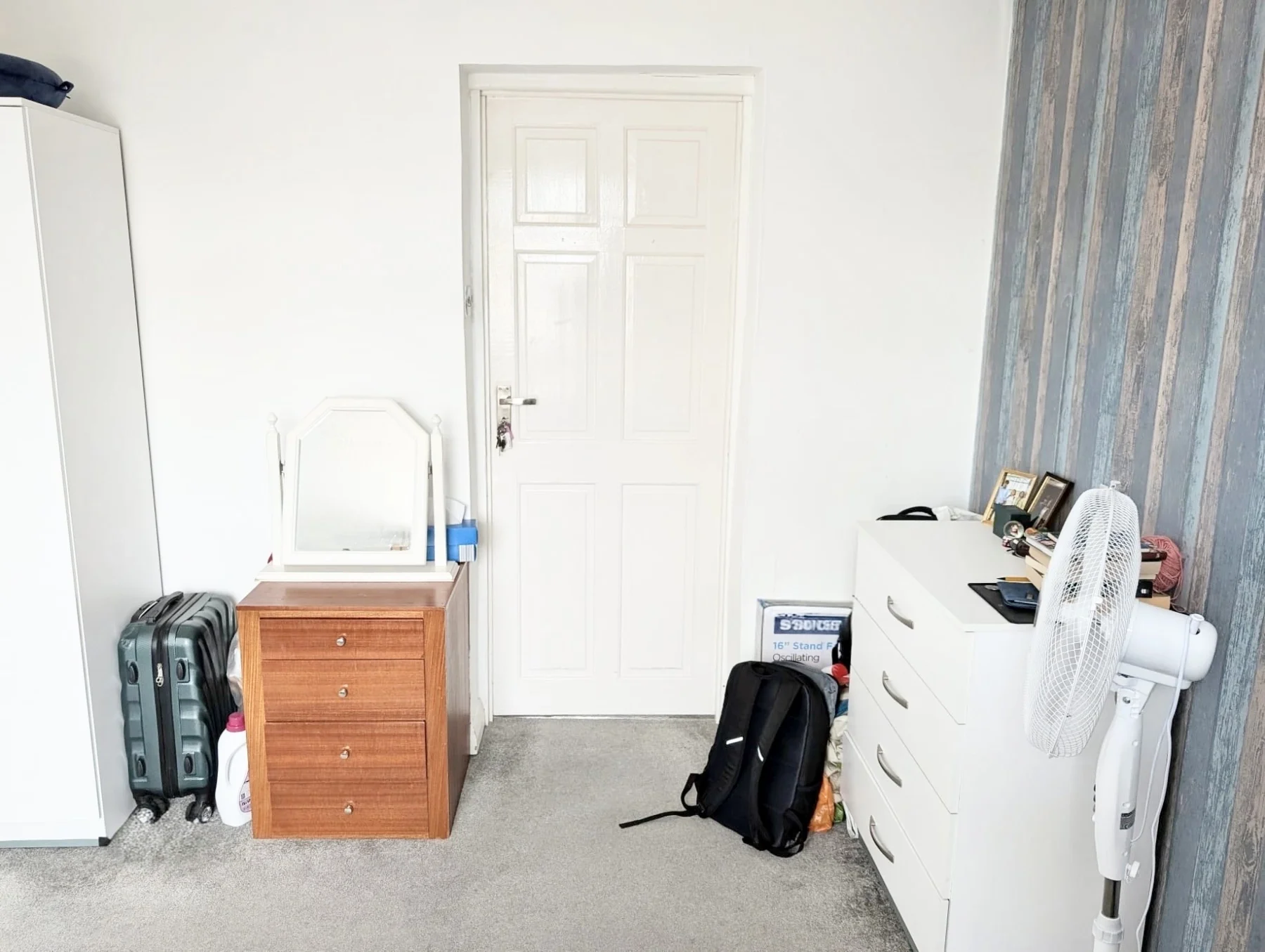 Flat Travers Close in Bristol