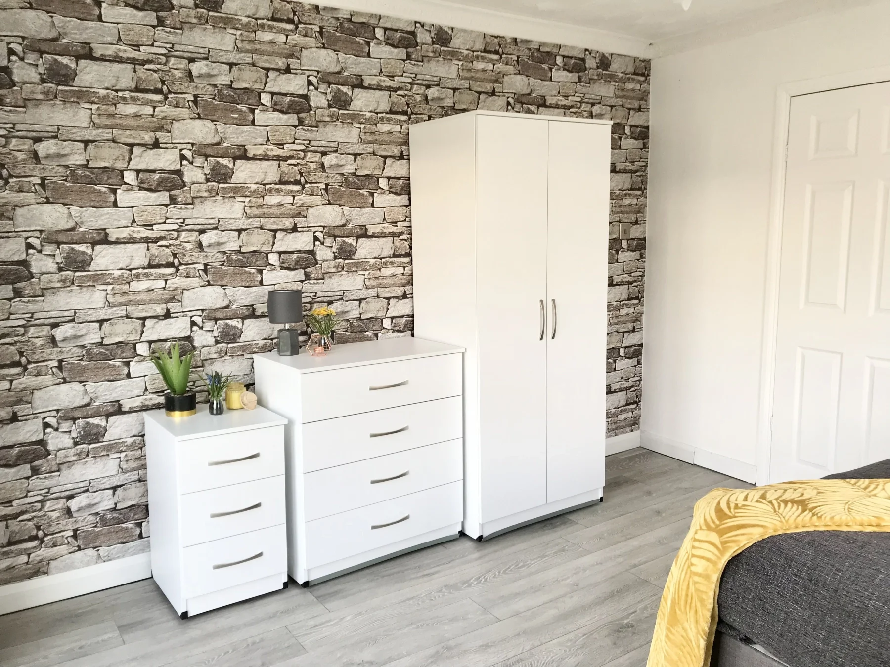 Flat Travers Close in Bristol
