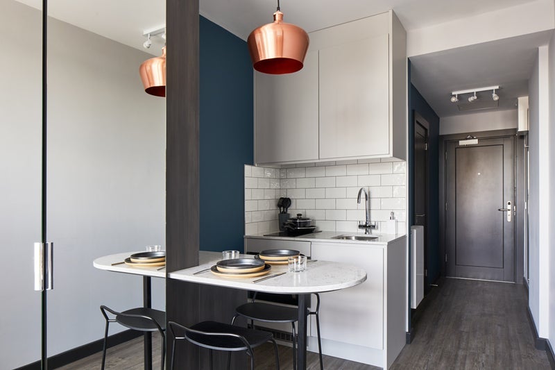 Flat Crossharbour Plaza in Greater London