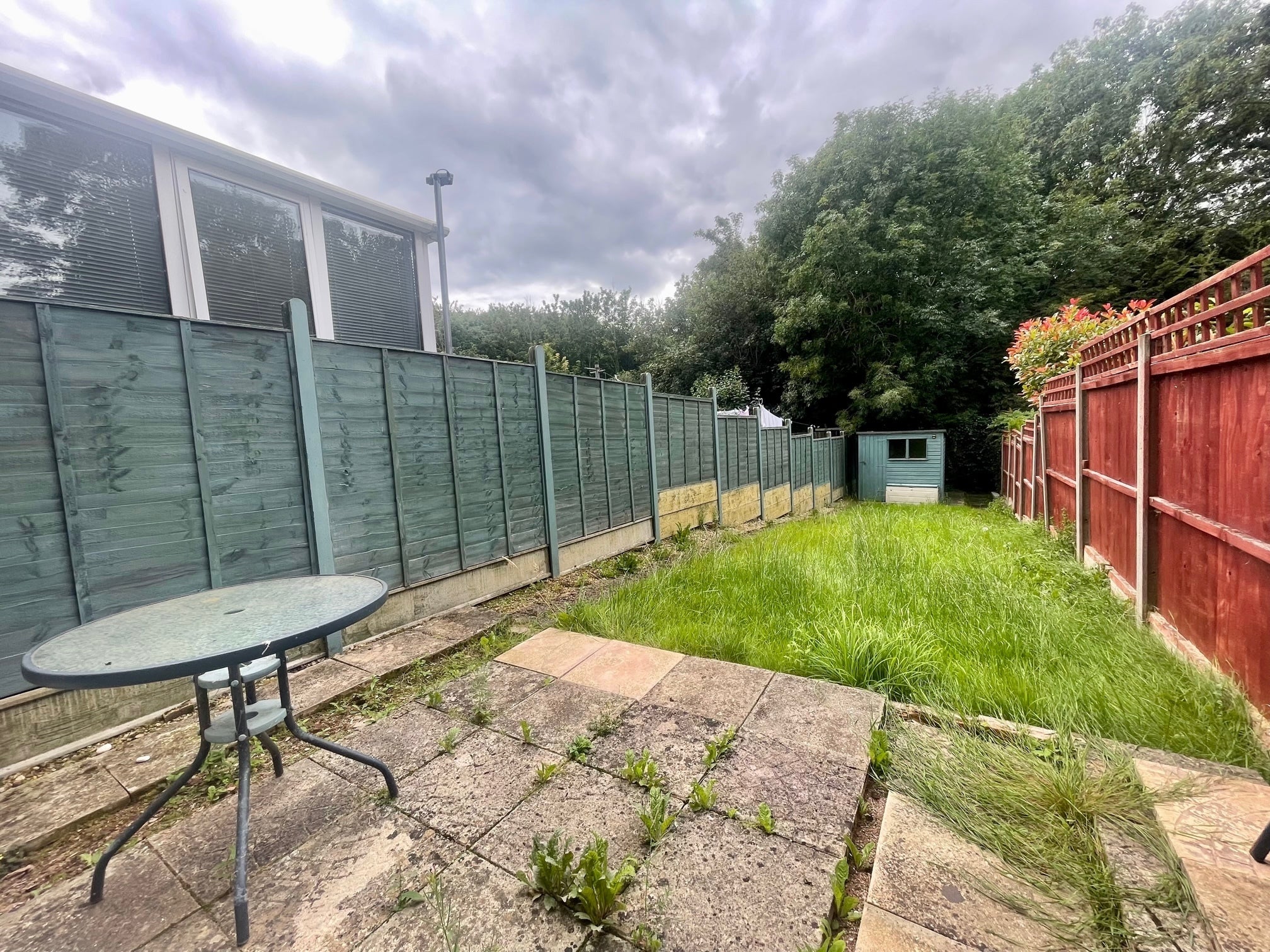 House Saint Marks Close in Worcester