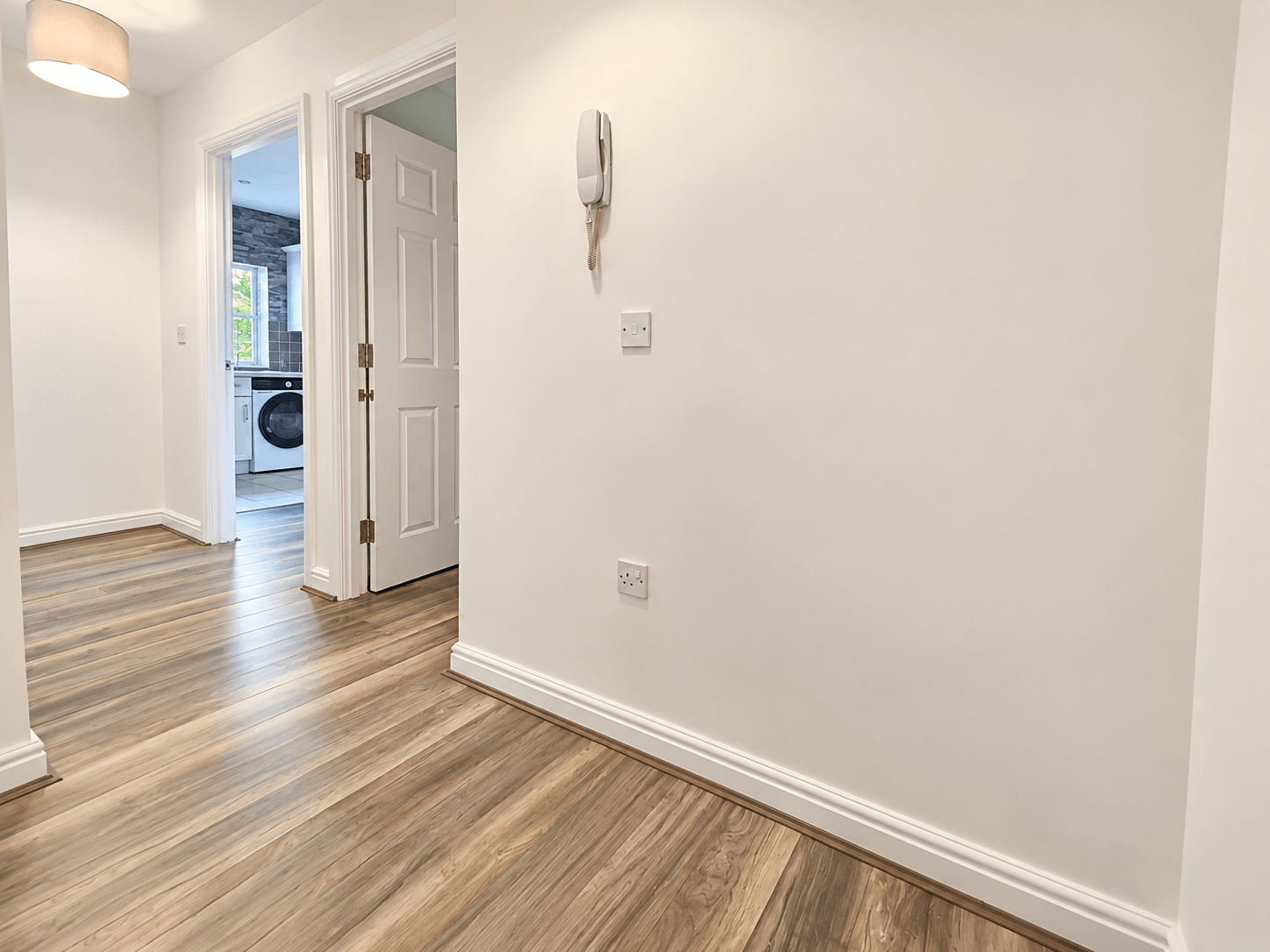Flat Pembury Avenue in Coventry