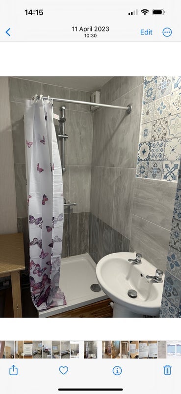 Room Malham Road in Greater London