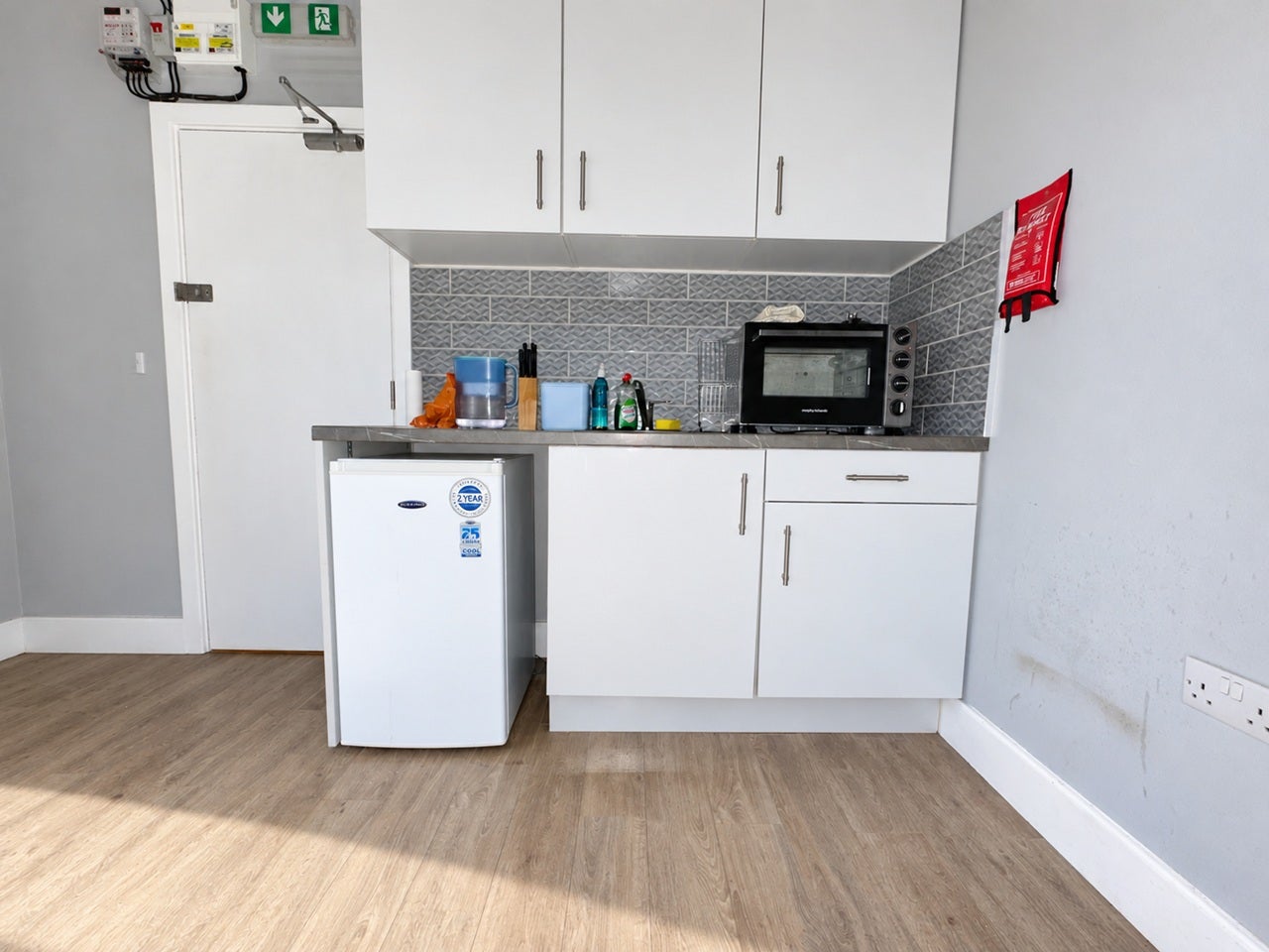 Flat Bilton Way in Greater London