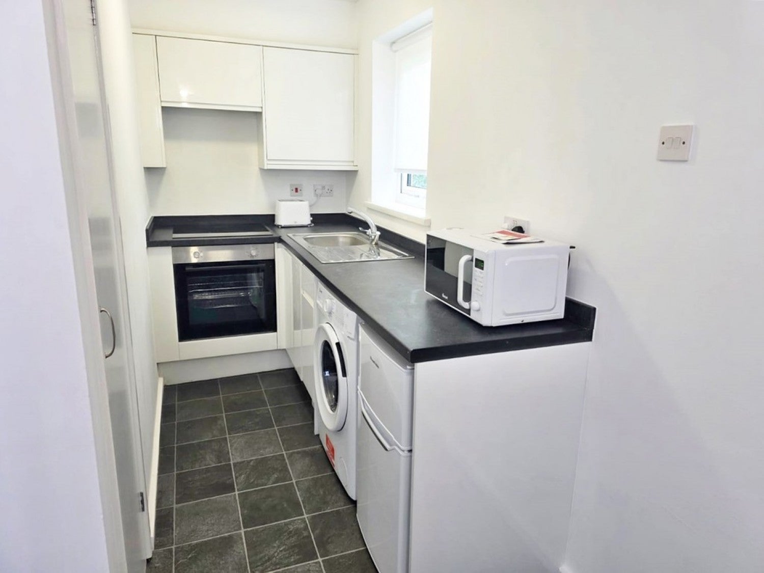 Flat Hambleton Close in Widnes