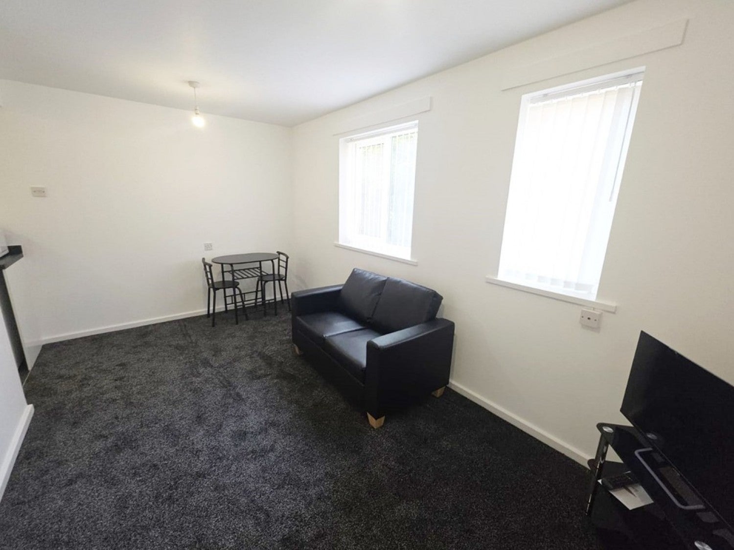 Flat Hambleton Close in Widnes