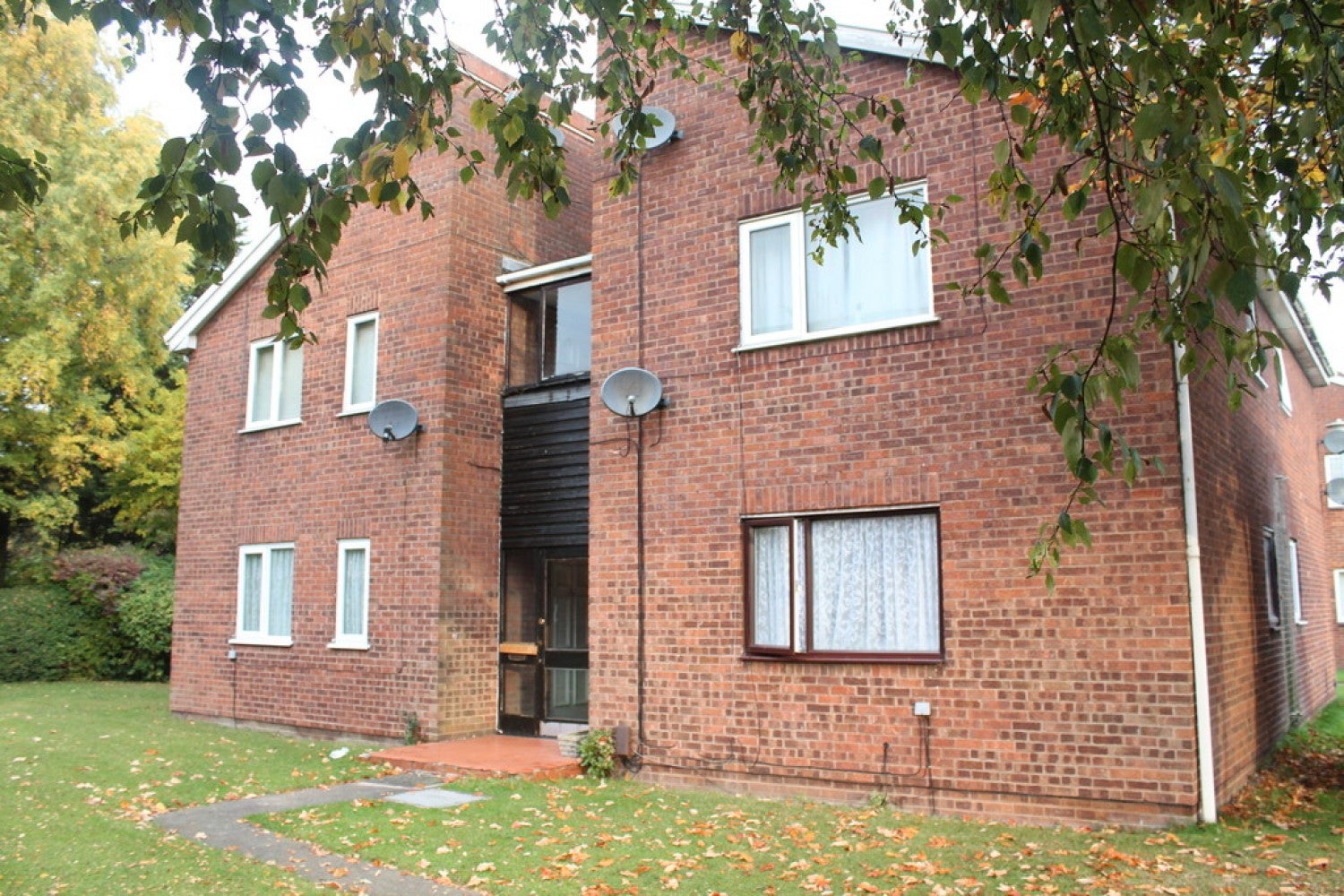 Flat Hambleton Close in Widnes