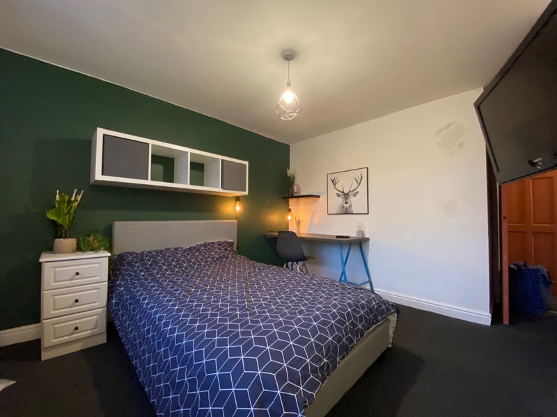 Room Haven Road in Liverpool