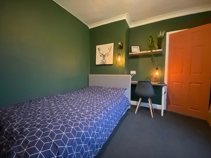 Room Haven Road in Liverpool
