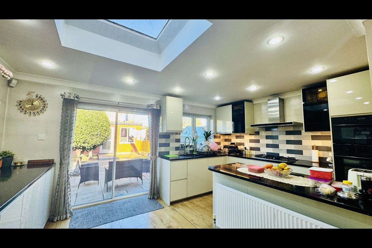 House Malvern Avenue in Greater London