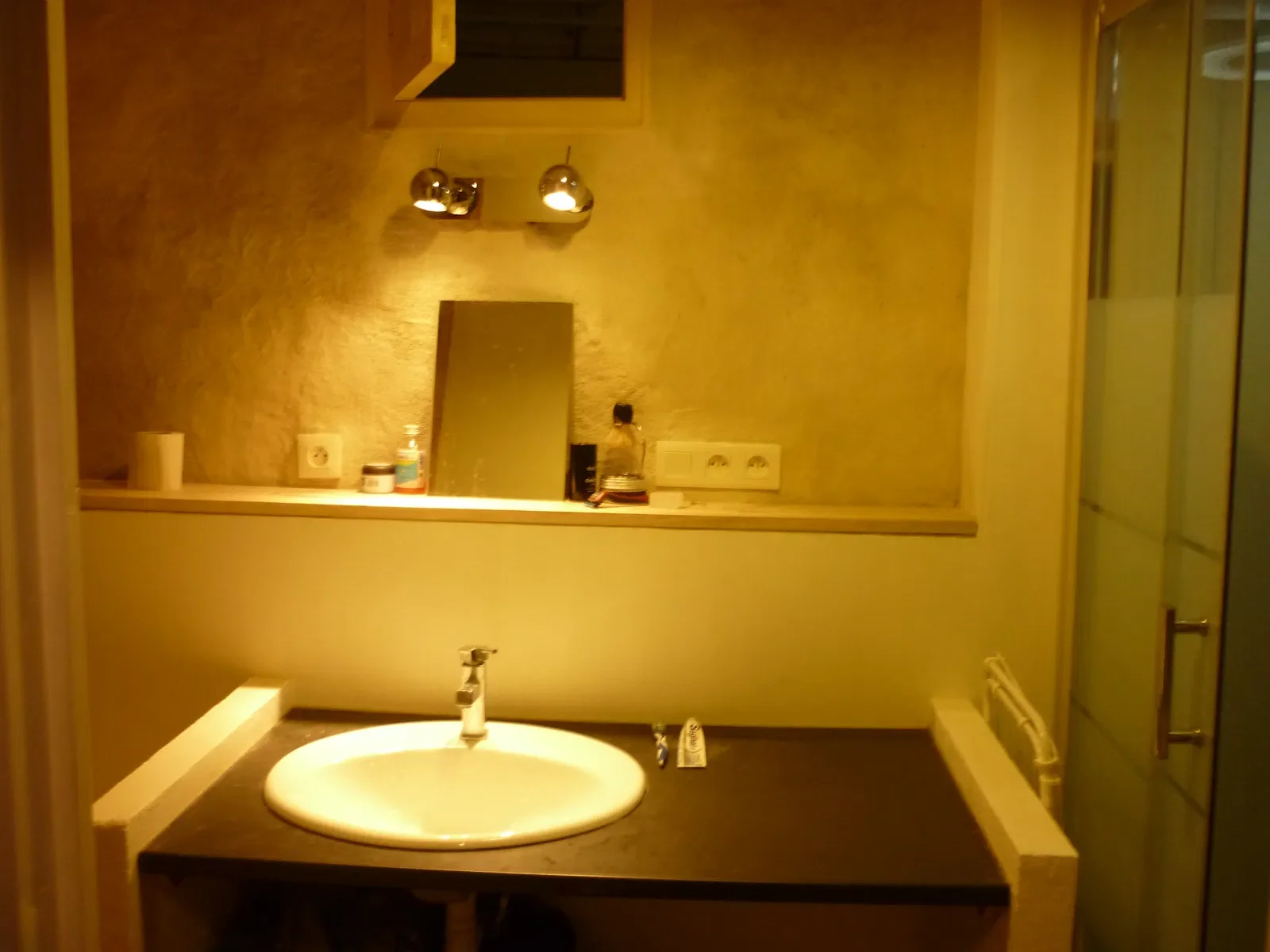 Appartement Rue Robert Caumont à Bordeaux