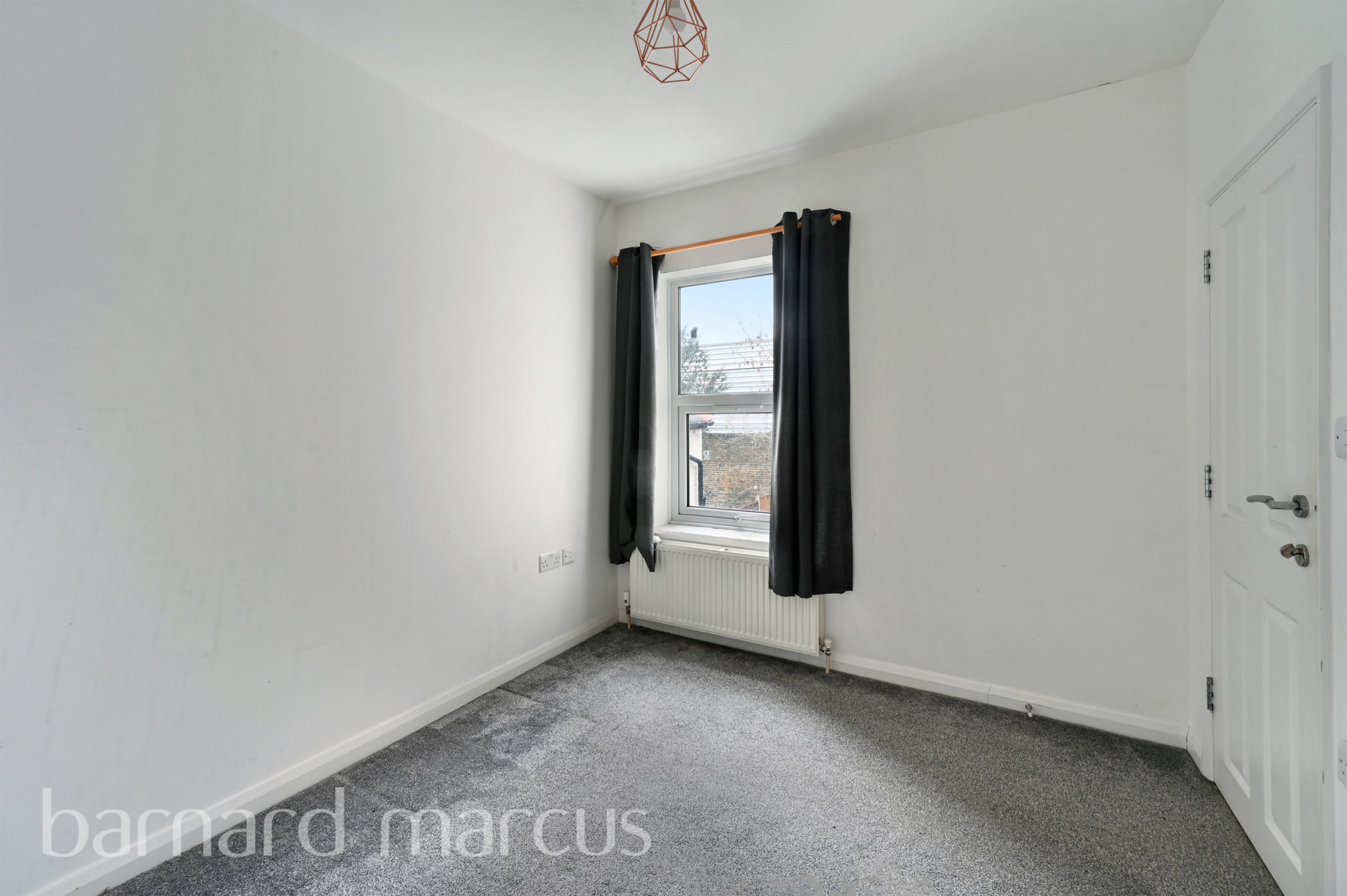 House Theobald Road in Greater London