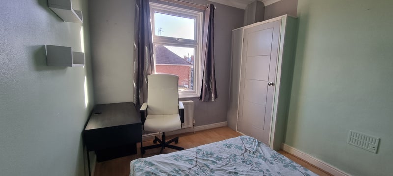 Room College Street in Nottingham