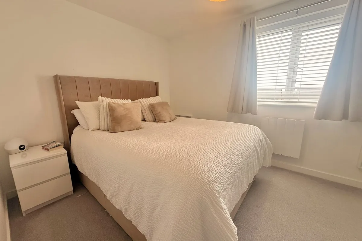 Flat Howley Avenue in Leeds