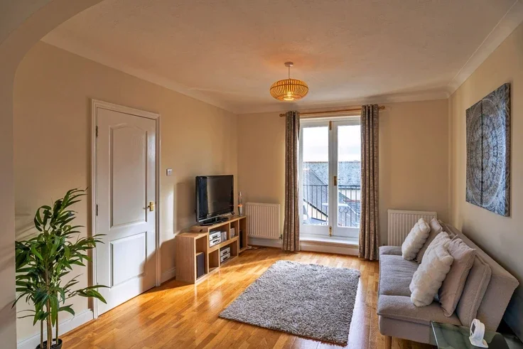 Flat Hermosa Road in Teignbridge