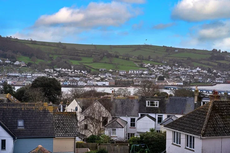 Flat Hermosa Road in Teignbridge
