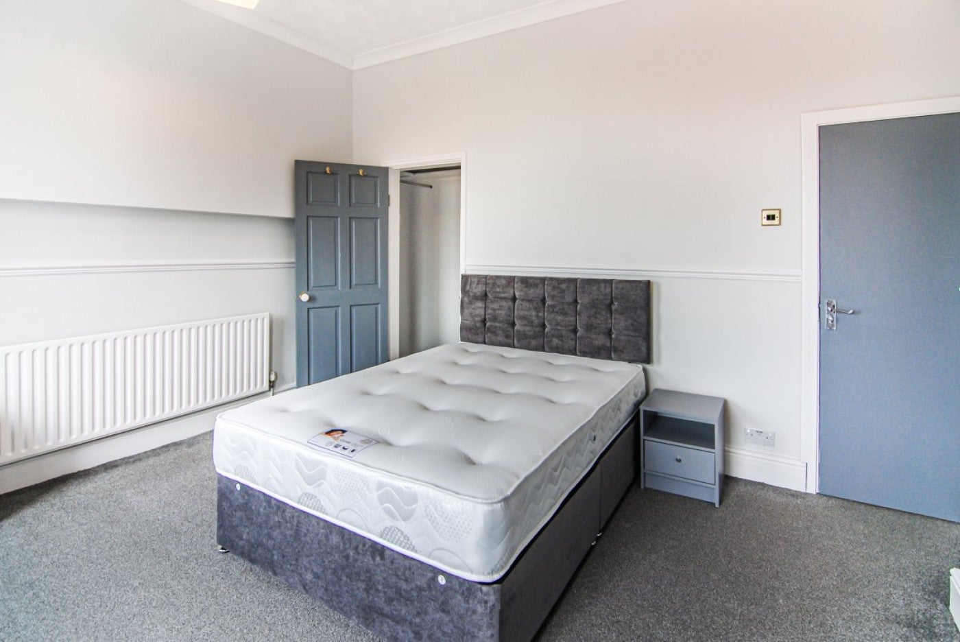Room Chestnut Court in Barnsley