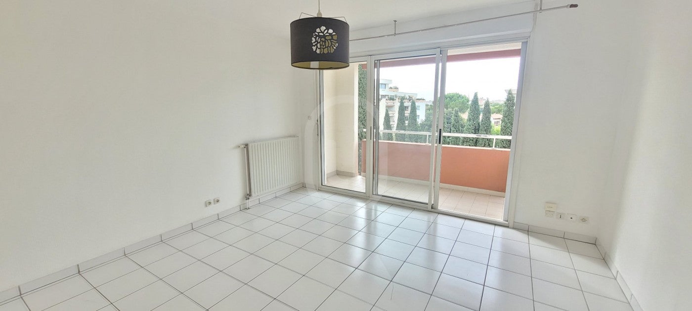 Flat Rue Émile Littré in Montpellier