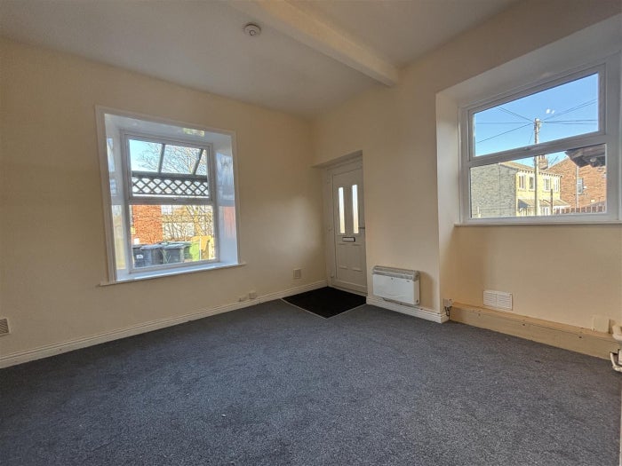 Flat Calder View in Kirklees