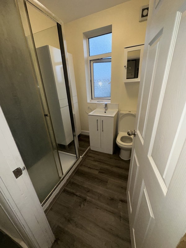 Room Filton Avenue in Bristol