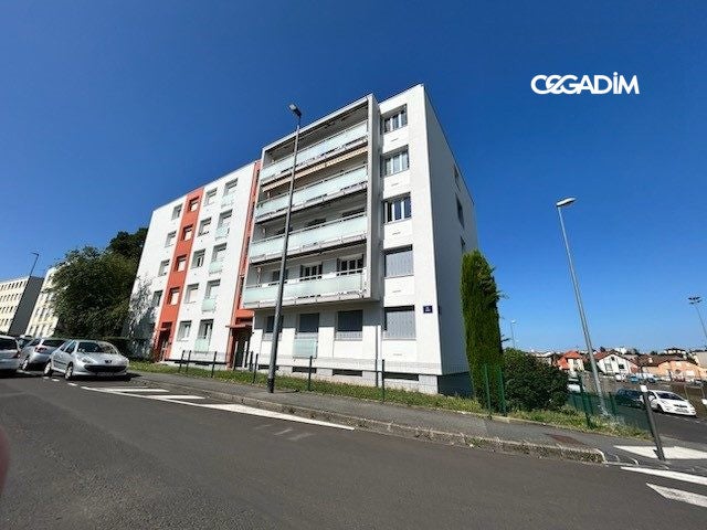 Chambre Rue Nélaton à Clermont-Ferrand