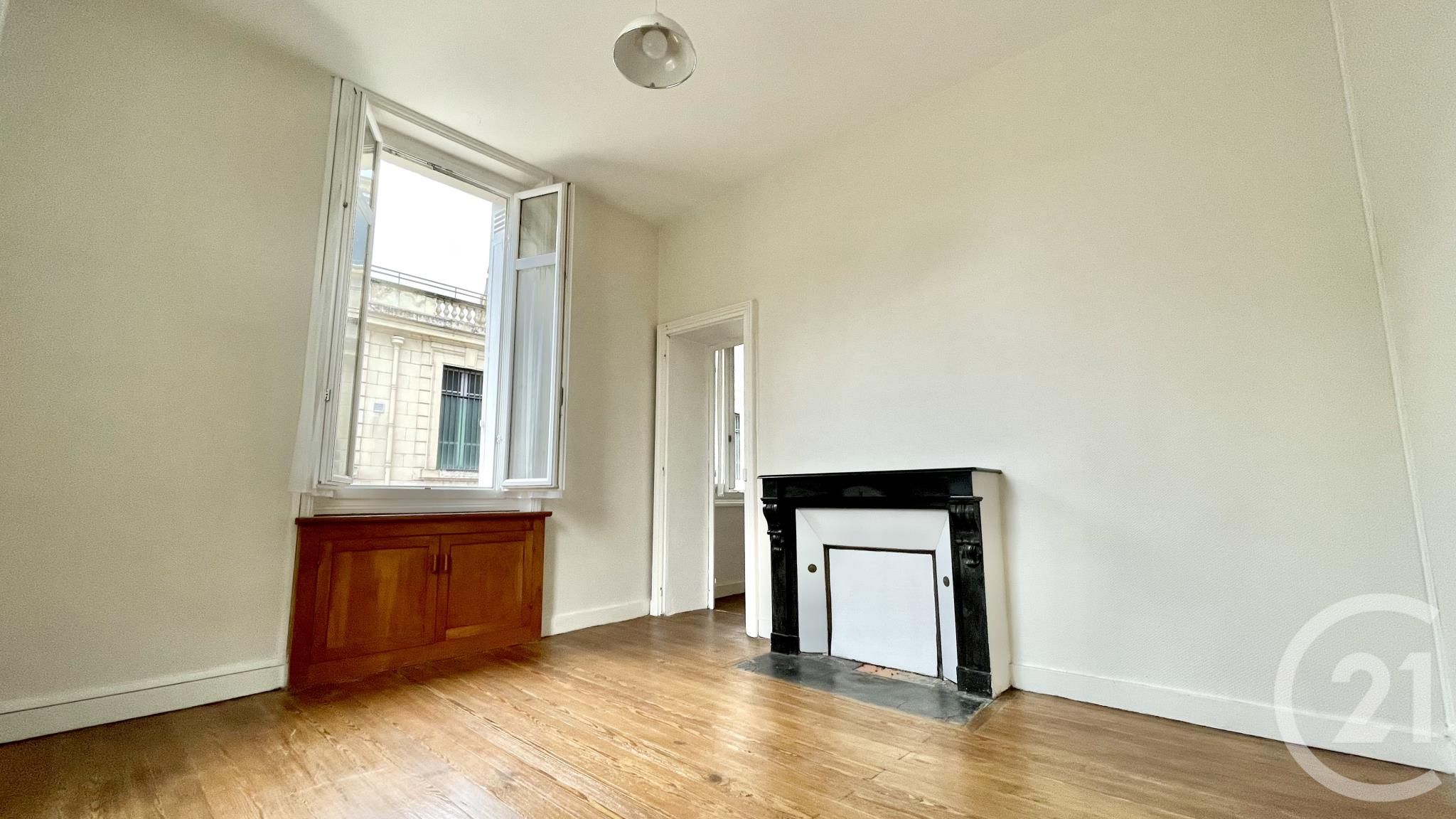 Flat Place Louis Magne in Périgueux