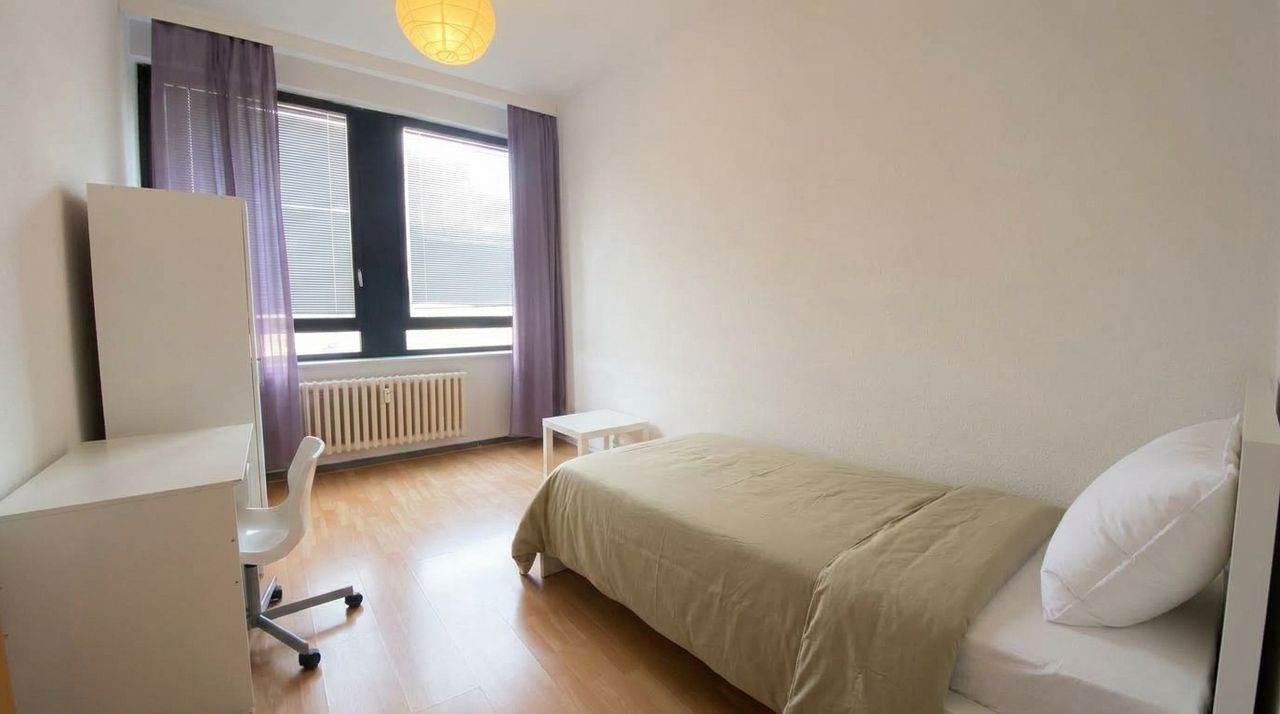 Zimmer Bismarckstraße in Berlin