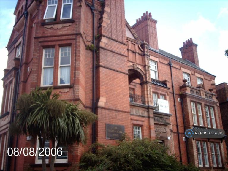 Flat Ullet Road in Liverpool