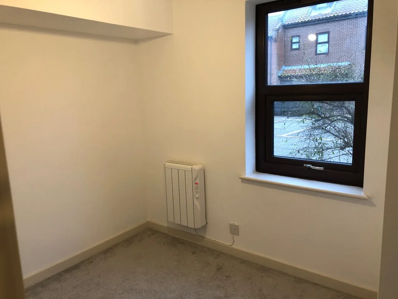 Flat Oldfield Court in Breckland District
