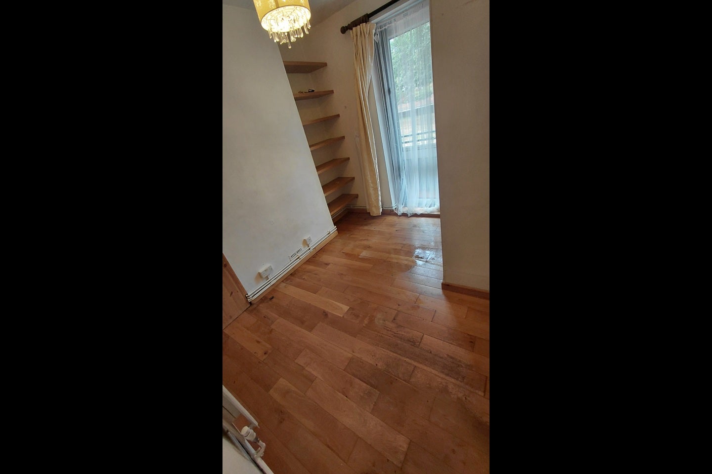 Flat Holderness Way in Greater London