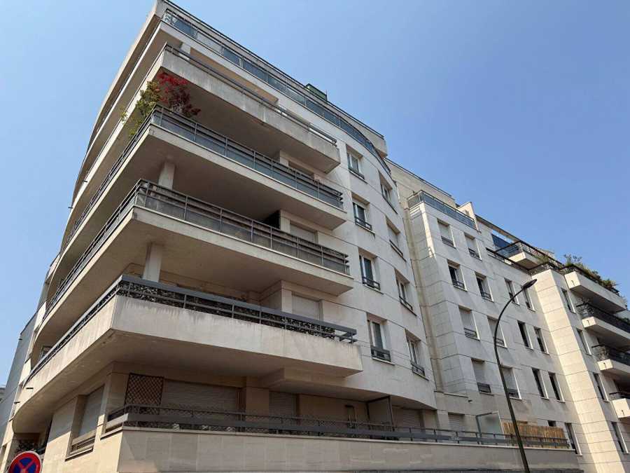 Appartement Rue Antonin Raynaud à Levallois-Perret