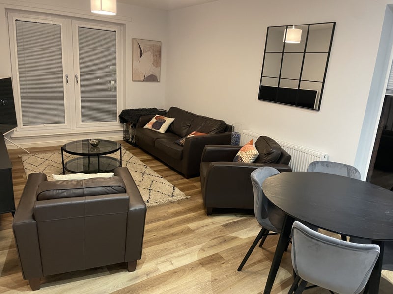Room Greenholme Street in Glasgow