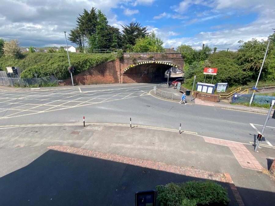 Flat Pinhoe Road in Exeter